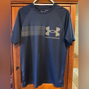 Under Armour Men's Dark Blue Graphic Tee size Medium